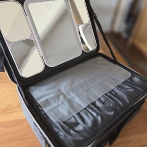 Light-Up Travel Makeup Case with Mirror